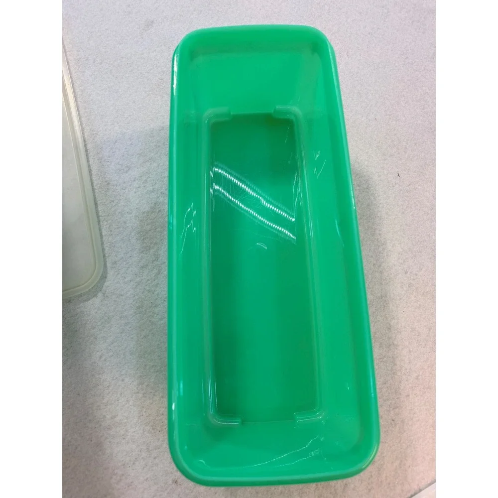 Vintage Tupperware Green Rectangular Storage Container 794-8 with Mint Lid USA